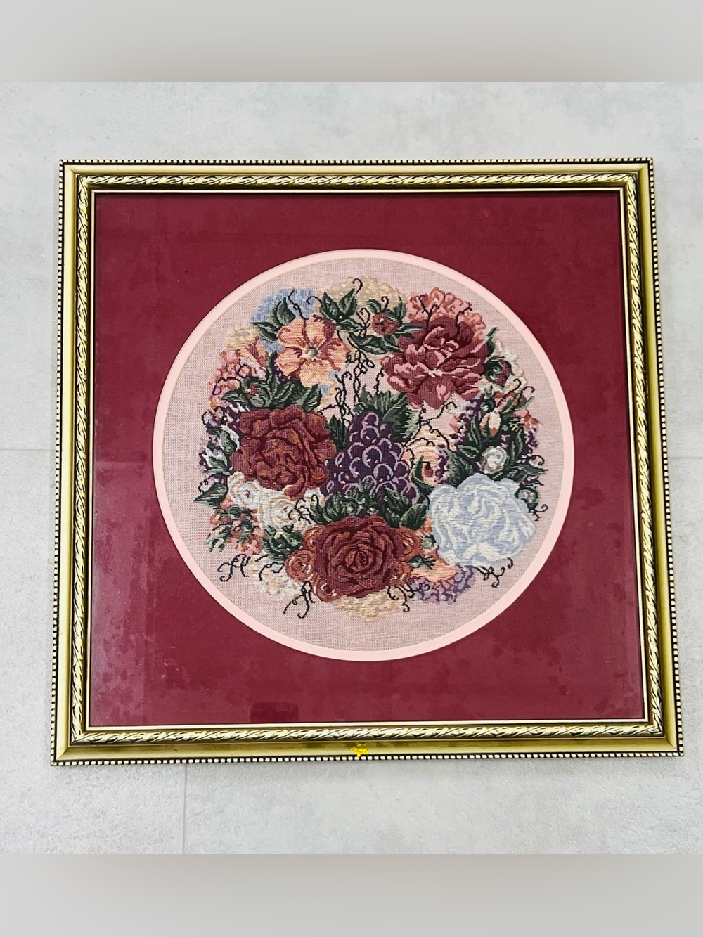 GLYNDA TURLEY Original
FRAMED ART Tapestry
Needlepoint CROSS-STITCH
18.5X18.5‎
